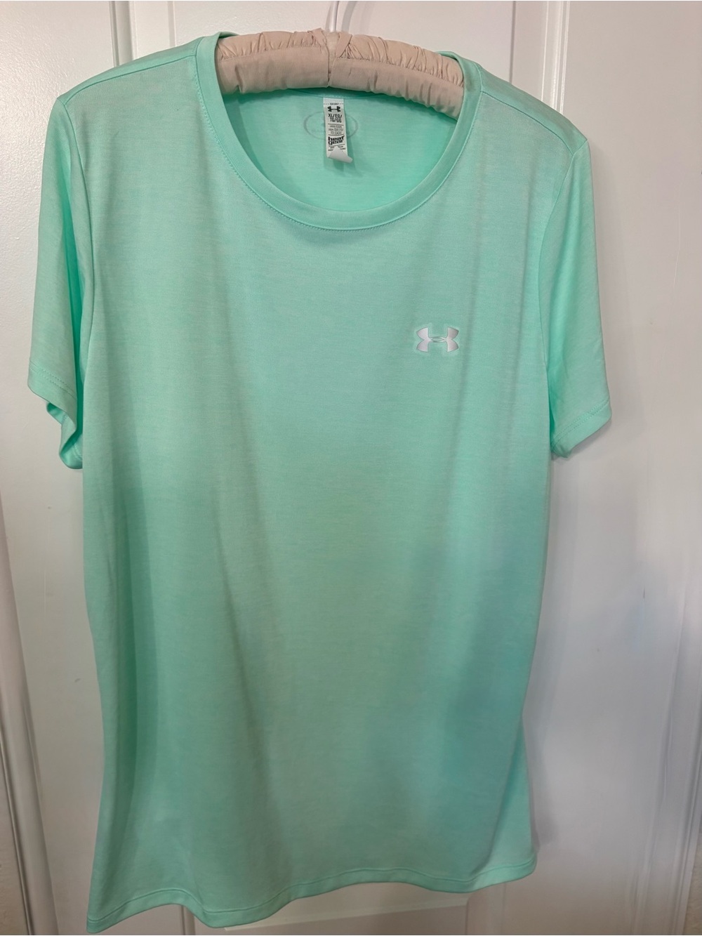 Under Armour Seafoam Green Performance Tee